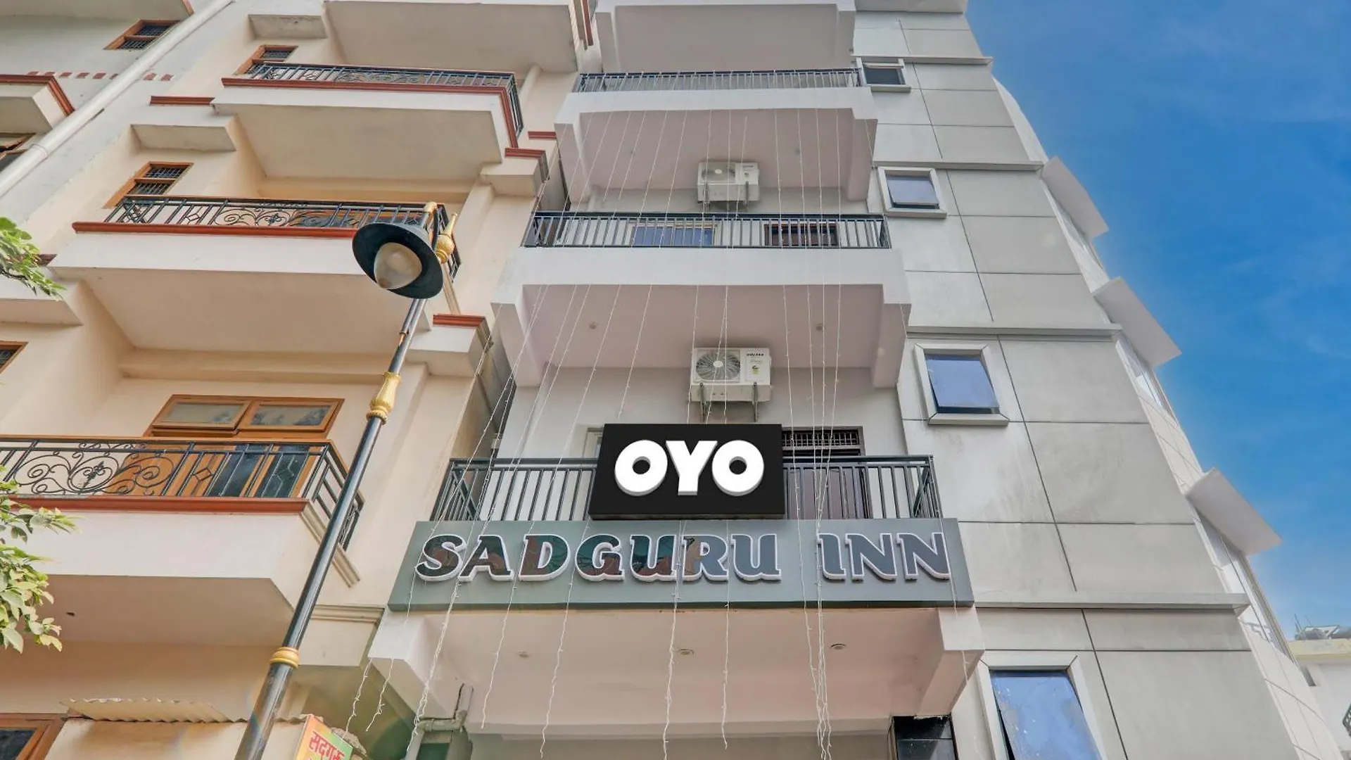 Super Hotel O Sadguru Inn Βαρανάσι